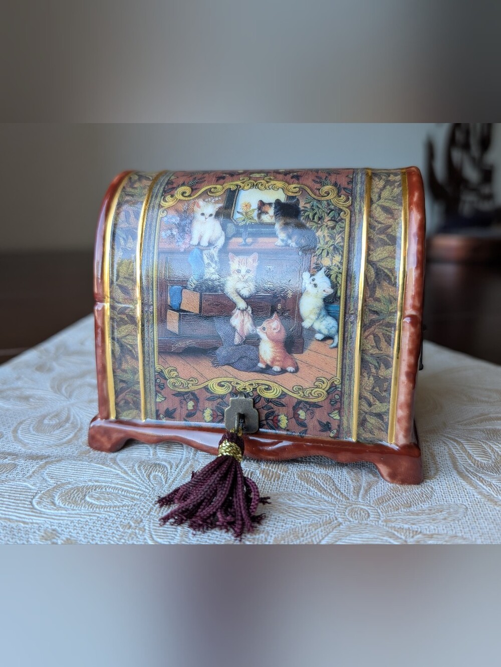 Heirloom Porcelain - Cat Tales - Kitten Capers - Music Box with Tassel